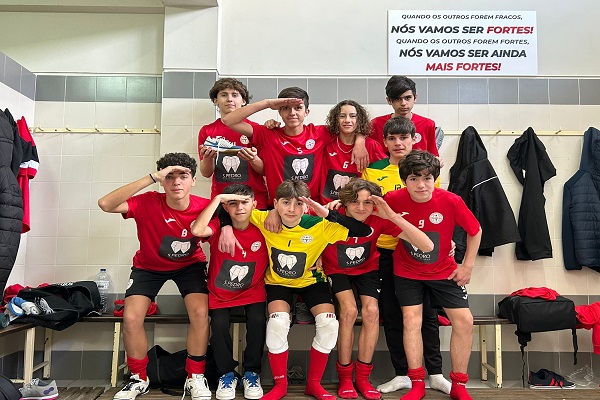 A ADREP sagrou-se campeã distrital de Iniciados de Futsal